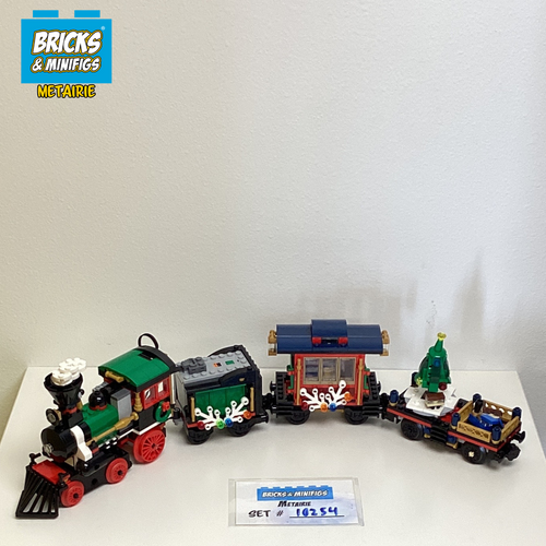 10254 Winter Holiday Train (U2) product image 1, provided for visual reference and product detail review
