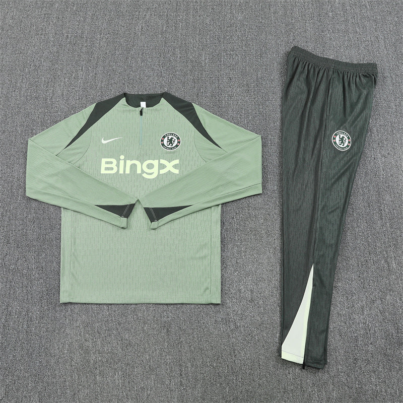 Player Version Chelsea Training Tracksuits 25/26 Football product image 2