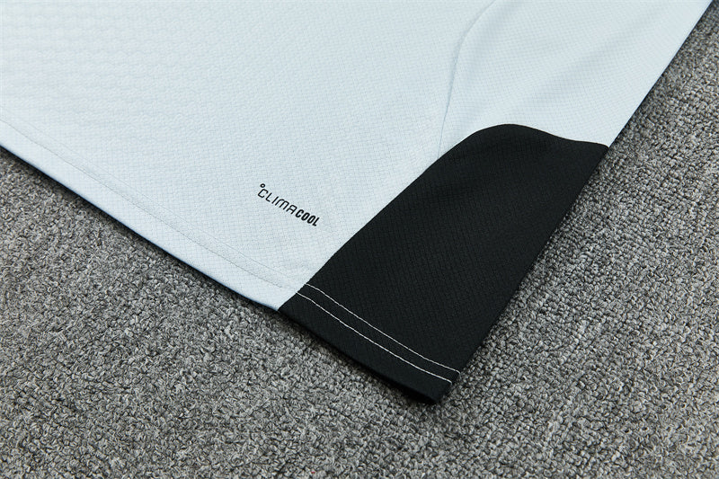 Liverpool Training Tracksuits 2026-2027 Football Kit Soccer product image 7