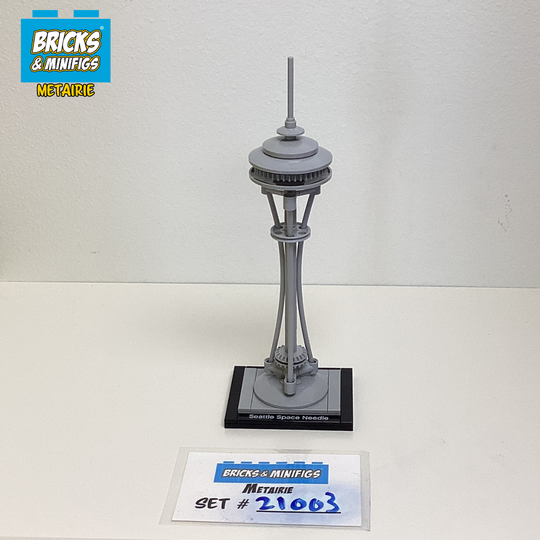 21003 Seattle Space Needle (U) product image 1, provided for visual reference and product detail review