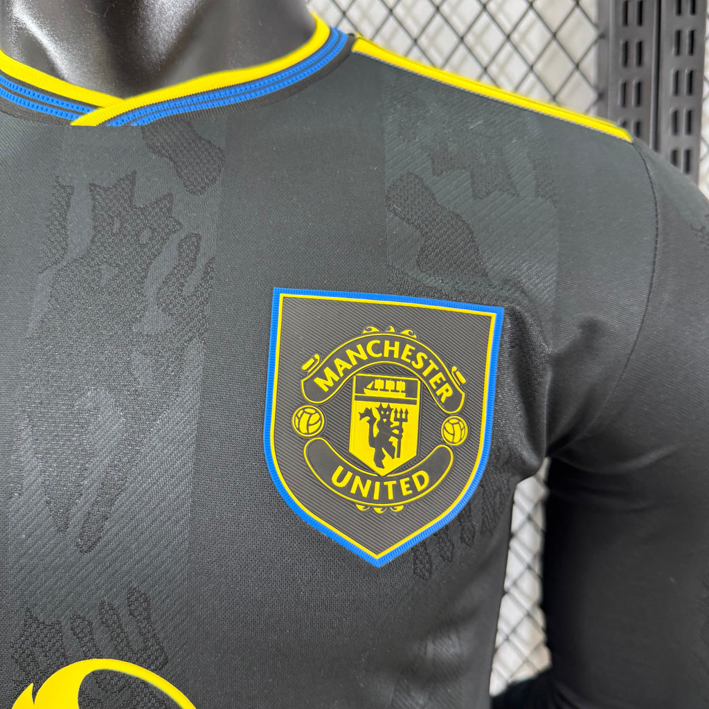 Player Version Manchester United Jersey 25/26 Third Long product image 4