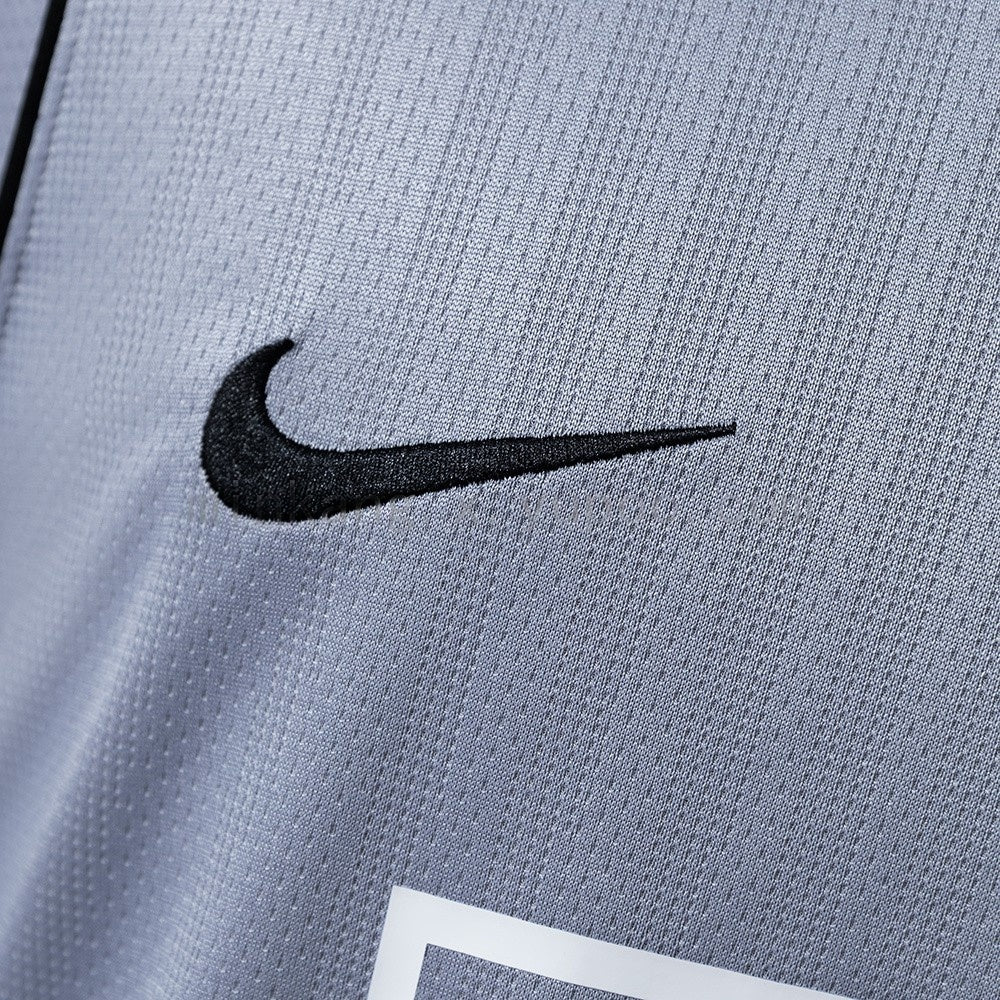Manchester United Jersey 2007/08 Grey Goalkeepe Retro Kit product image 4