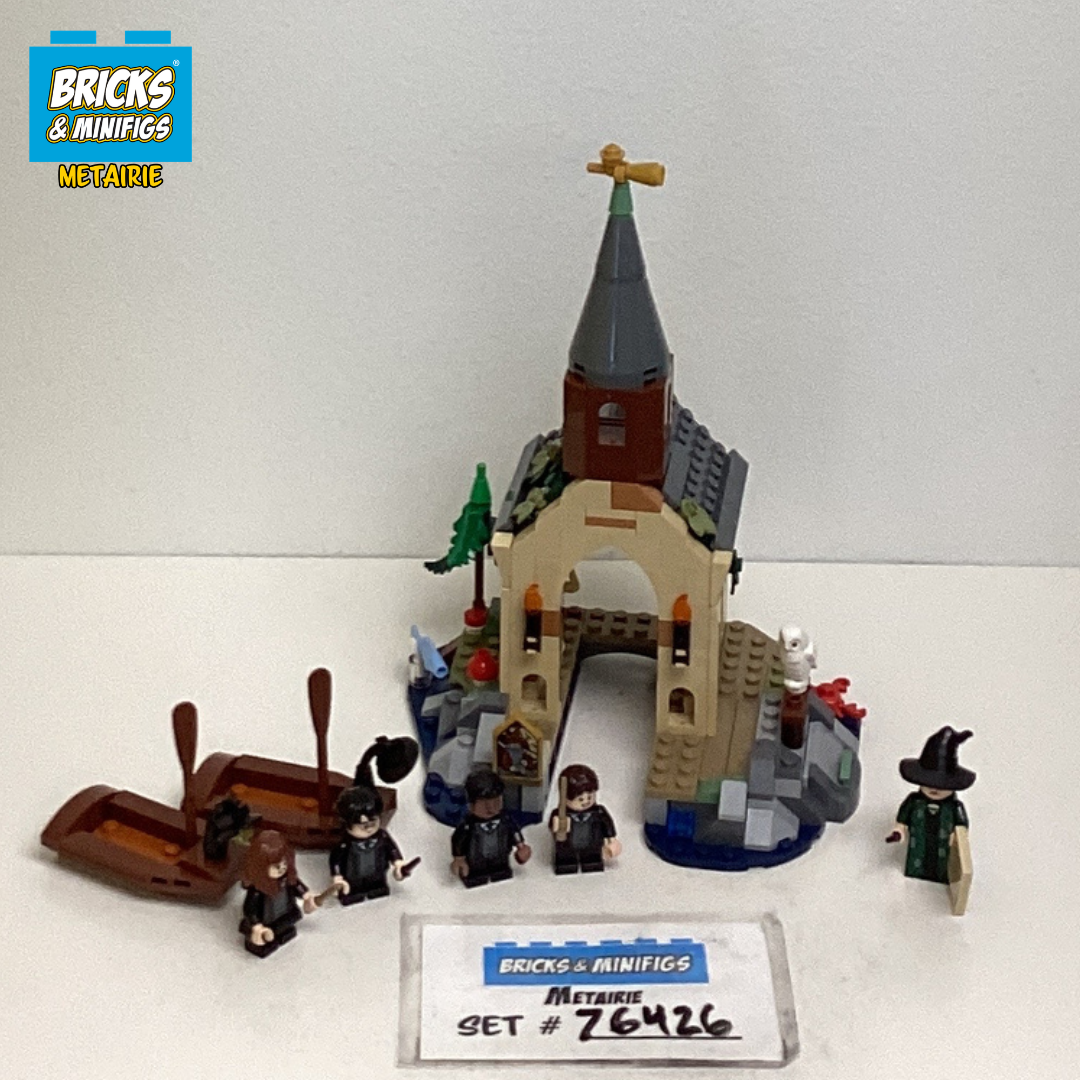 76426 Hogwarts Castle Boathouse (U) product image 2, provided for visual reference and product detail review