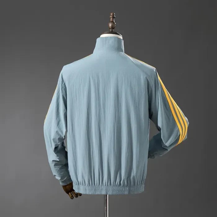 Arsenal Windbreaker 2025/26 Reversible Football Kit product image 3