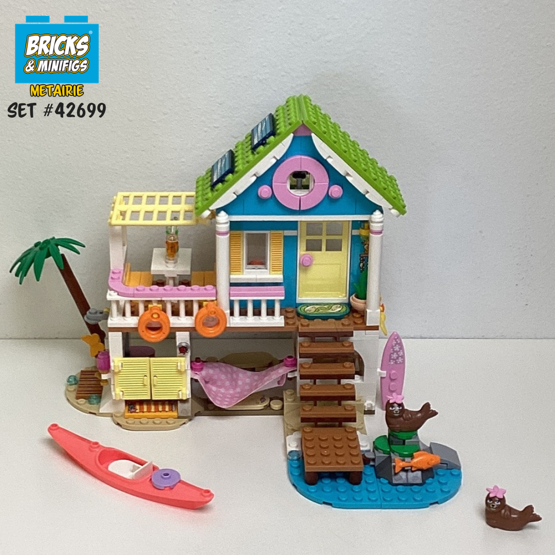 42699 Beach House with Seals (U2) product image 1, provided for visual reference and product detail review