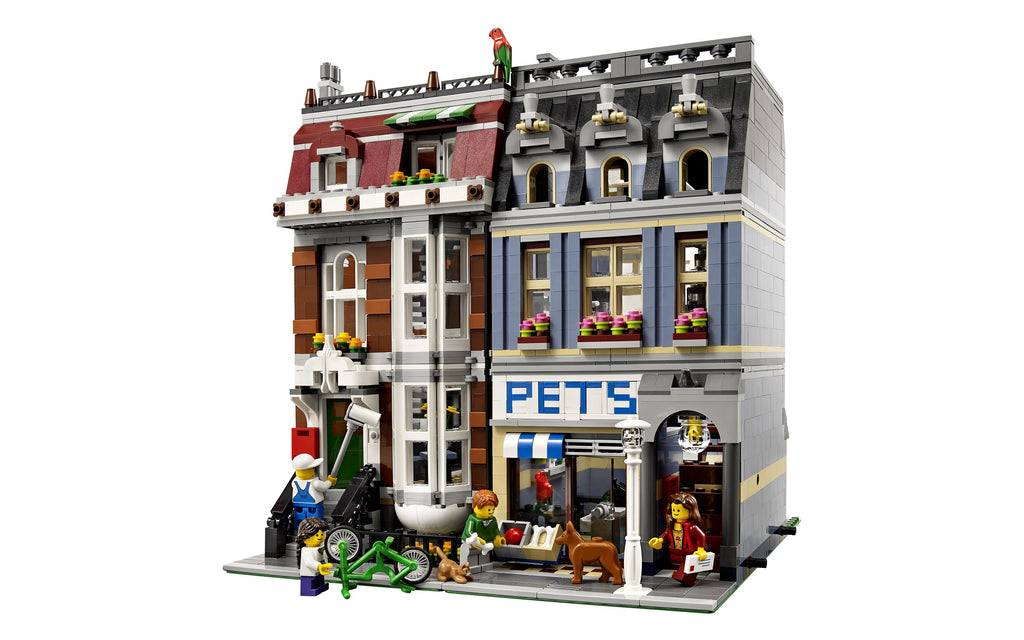 10218 LEGO Pet Shop PRE-OWNED CERTIFIED product image 2, provided for visual reference and product detail review