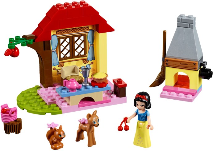 10738 LEGO Snow White's Forest Cottage product image 4, provided for visual reference and product detail review