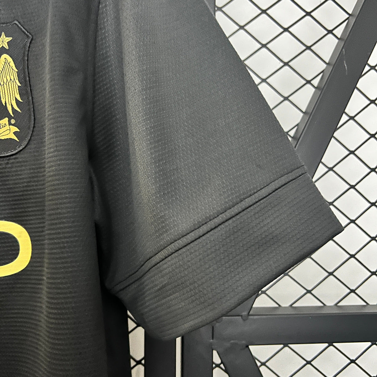 Retro Manchester City Jersey 2013-14 Away Football Kit product image 4