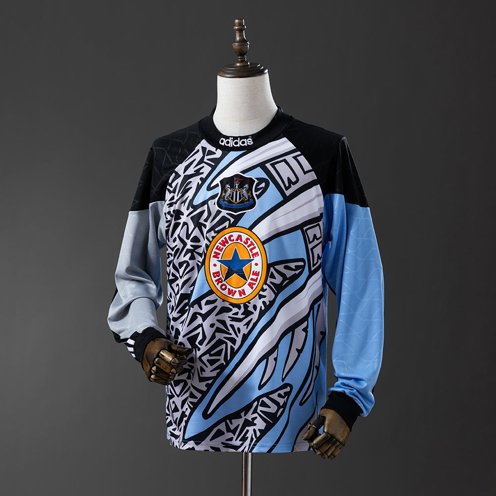 Newcastle United Jersey 1995-96 Goalkeeper Retro Football product image 1