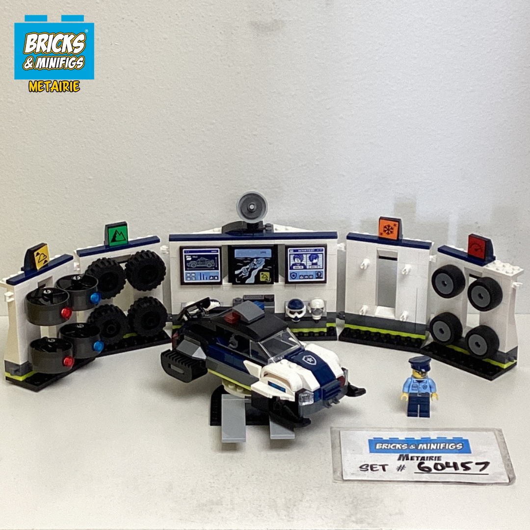 60457 Custom Police Garage (U1) product image 1, provided for visual reference and product detail review