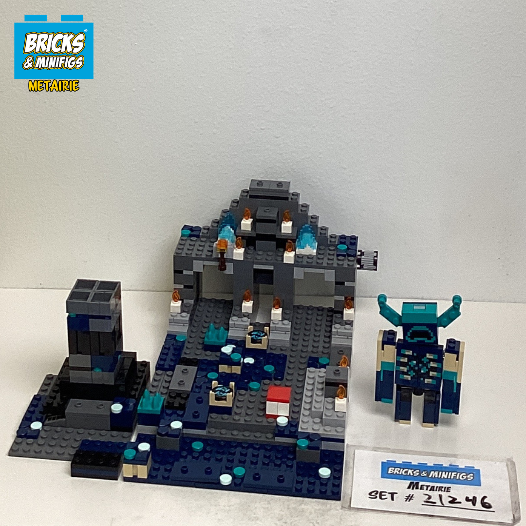 21246 The Deep Dark Battle (U1) product image 1, provided for visual reference and product detail review