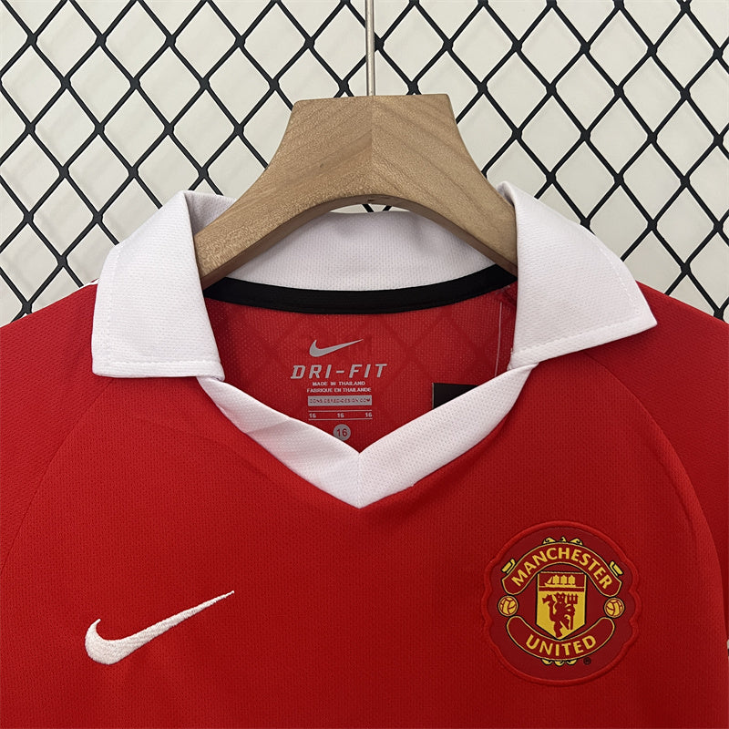 Retro Kids Manchester United Home Jersey 10/11 product image 2