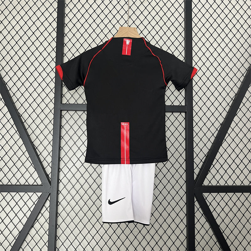 Retro Kids Manchester United Away Jersey 07/08 product image 8