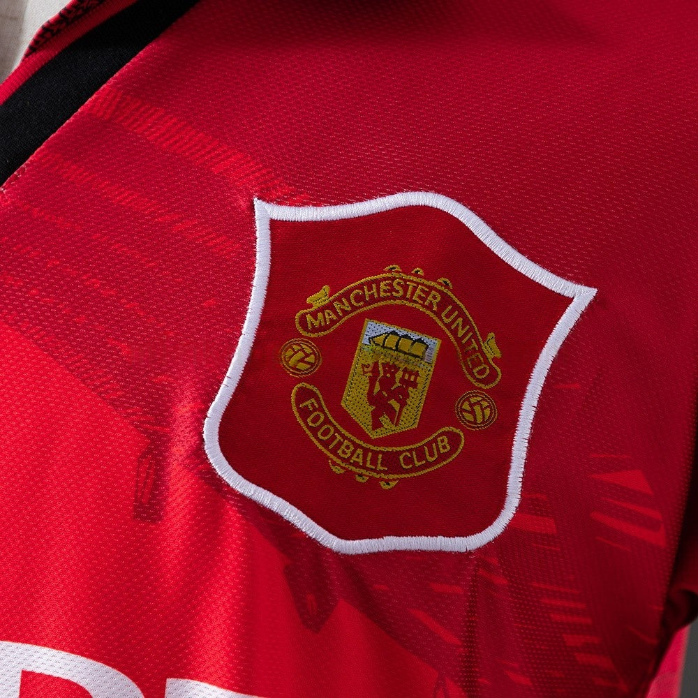 Manchester United Jersey 1994-96 Home Retro Kit Long Sleeves product image 5