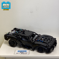 42127 The Batman - Batmobile (U) product image 1, provided for visual reference and product detail review