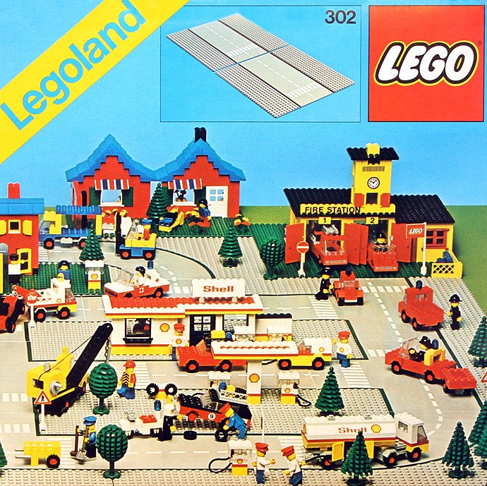 302 LEGO Road Plates, Straight product image 1, provided for visual reference and product detail review