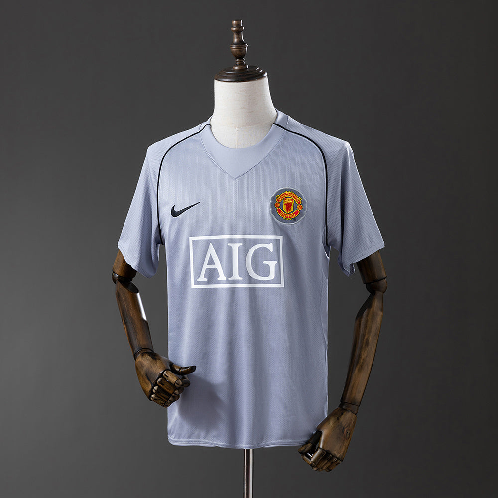 Manchester United Jersey 2007/08 Grey Goalkeepe Retro Kit product image 1