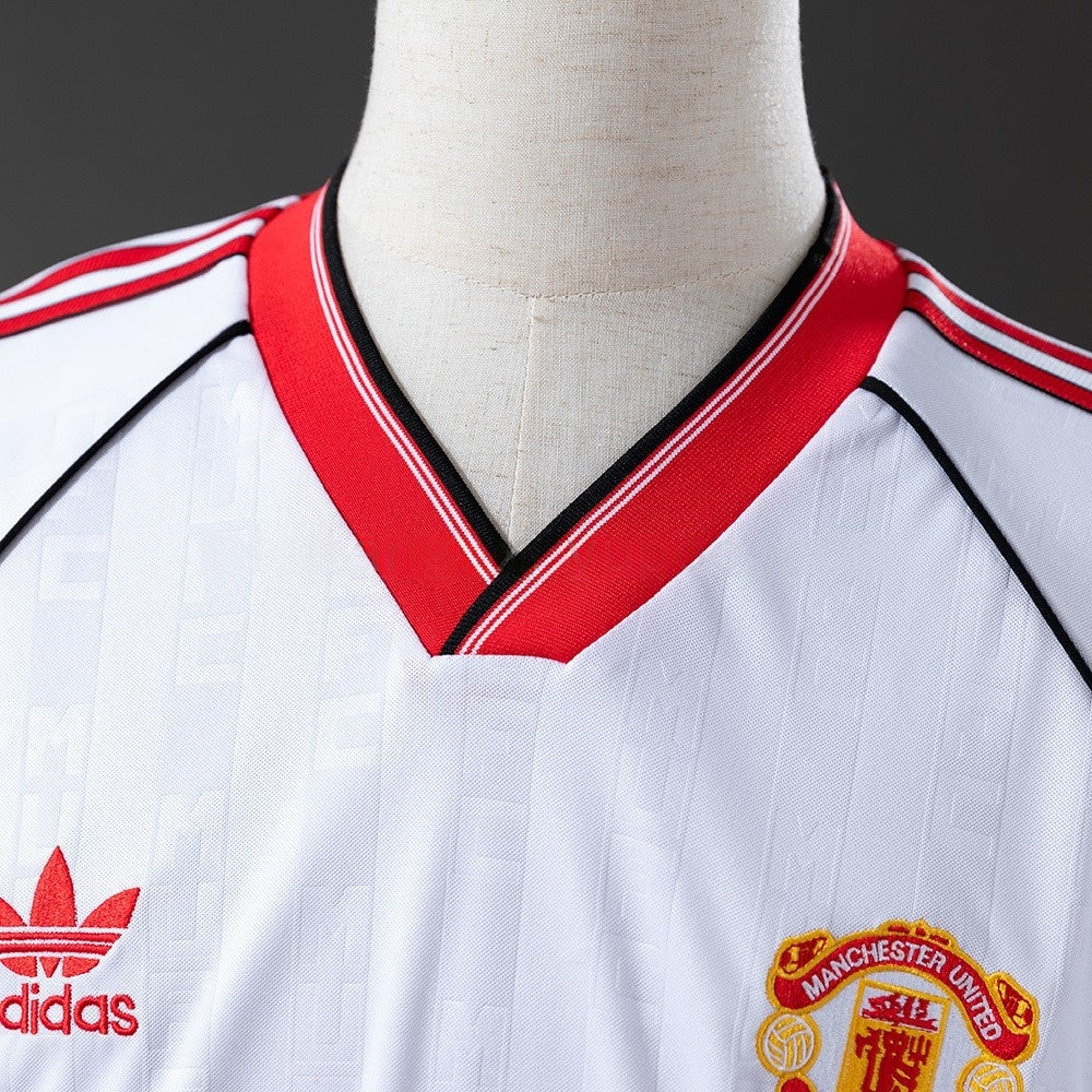 Manchester United Jersey 1988-90 Away Retro Kit product image 7