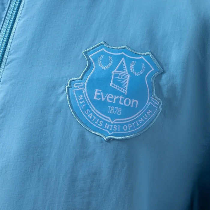 Everton Windbreaker 2025/26 Reversible Football Kit product image 2