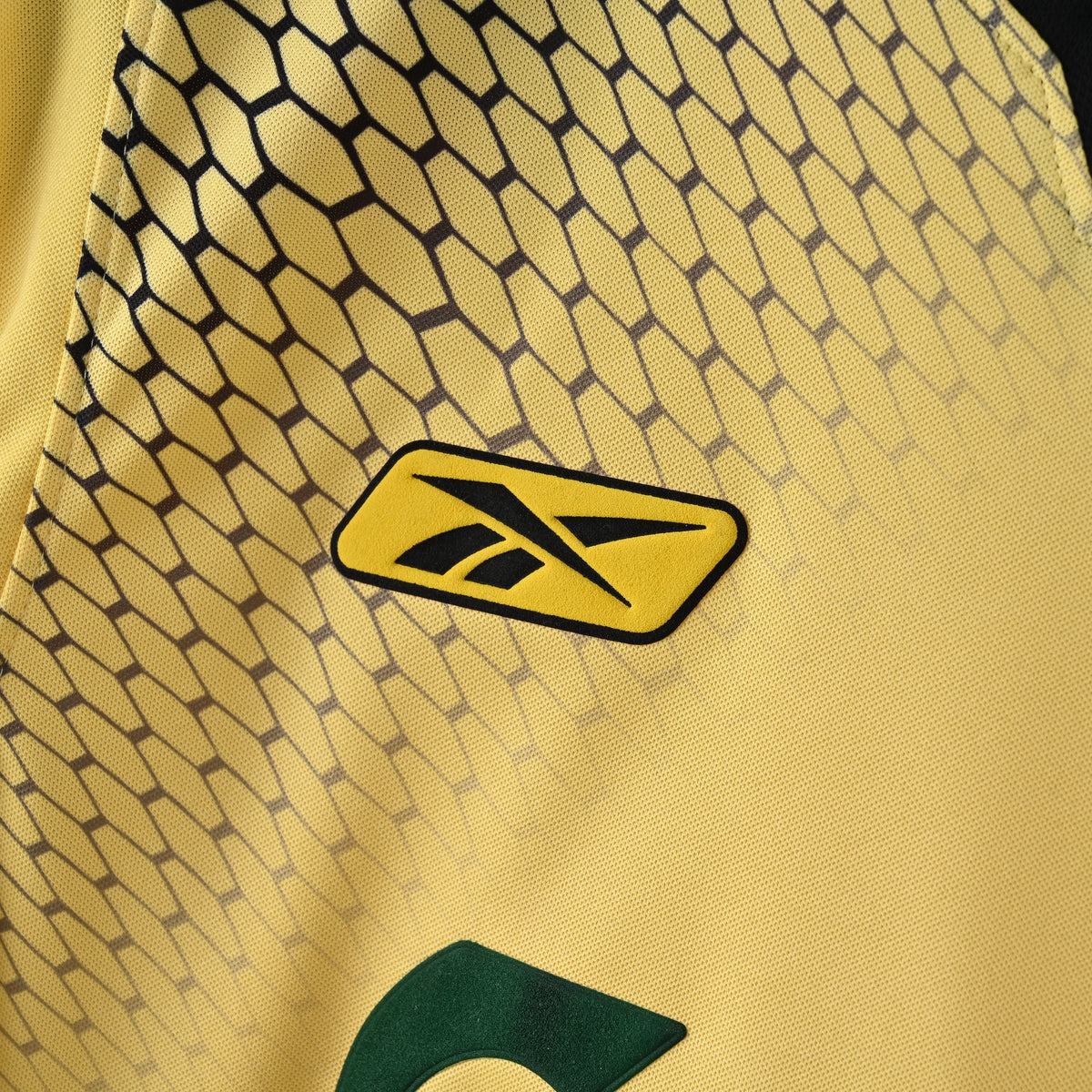 Retro Liverpool Jersey 2004/05 Away Football KIt Soccer product image 8