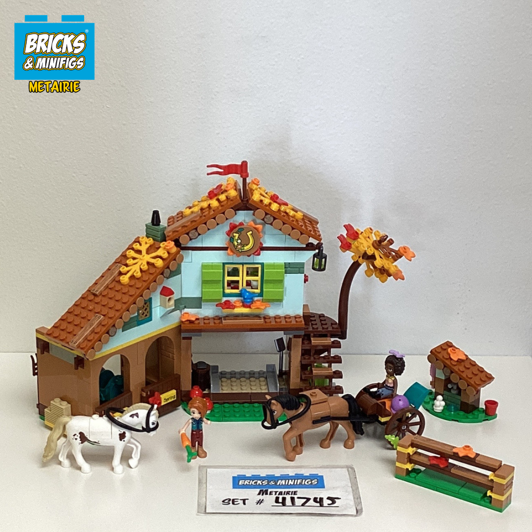 41745 Autumn's Horse Stable (U) product image 1, provided for visual reference and product detail review
