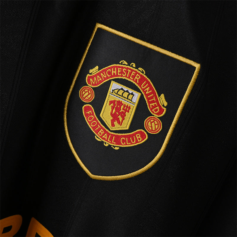 Retro Manchester United Jersey 1993-94 Away Football Kit product image 7