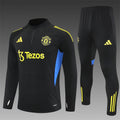 Manchester United Training Tracksuits 25/26 Football Kit product image 1