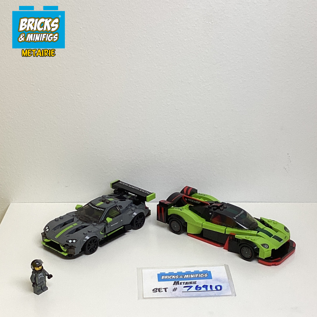 76910 Aston Martin Valkyrie AMR Pro and Aston Martin Vantage GT3 (U1) product image 1, provided for visual reference and