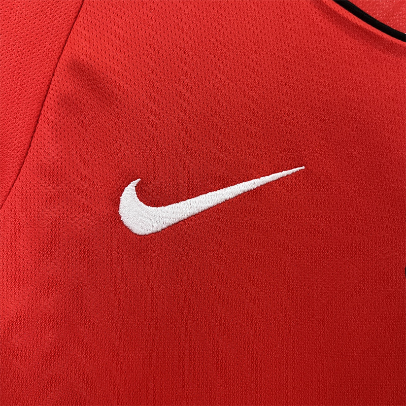 Retro Kids Manchester United Home Jersey 05/06 product image 4