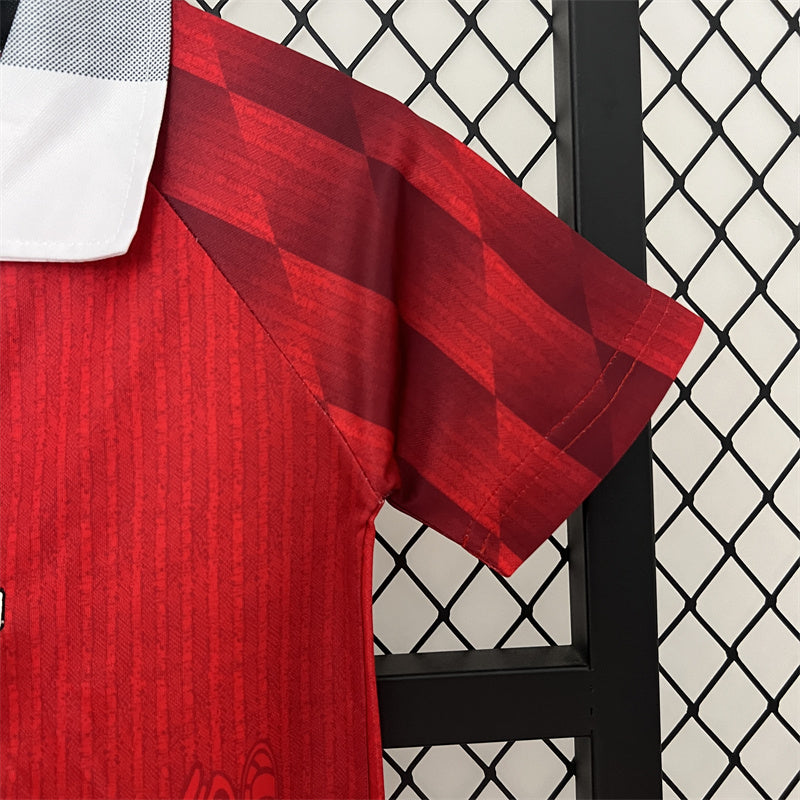 Retro Kids Manchester United Home Jersey 96/97 product image 3