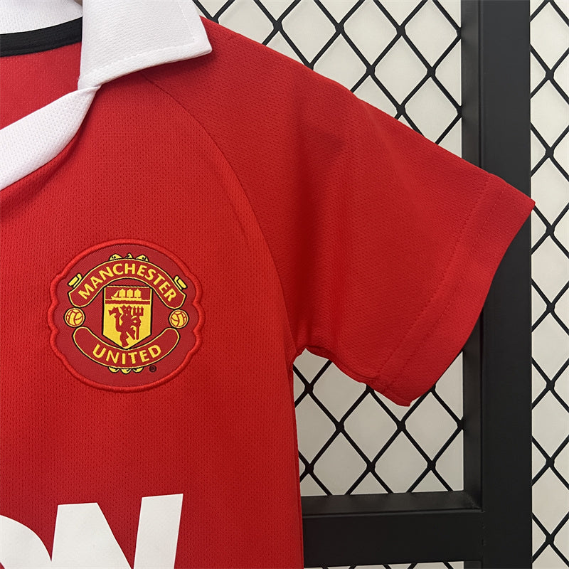 Retro Kids Manchester United Home Jersey 10/11 product image 3