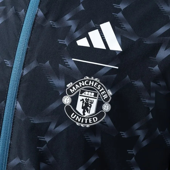 Manchester United Windbreaker 2025/26 Reversible Football product image 6