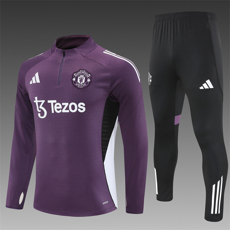 Manchester United Training Tracksuits 25/26 Football Kit product image 1