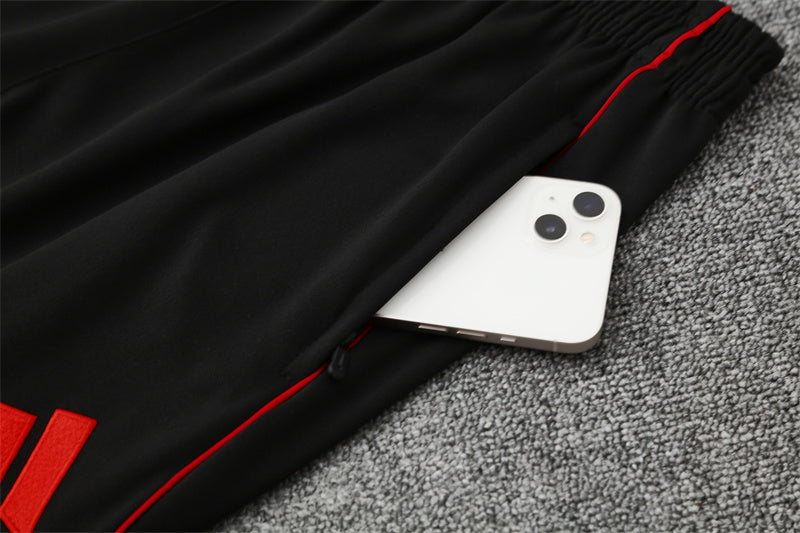 Manchester United Training Tracksuits 25/26 Football Kit product image 5