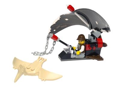 5921 LEGO Research Glider PRE-OWNED CERTIFIED product image 1, provided for visual reference and product detail review
