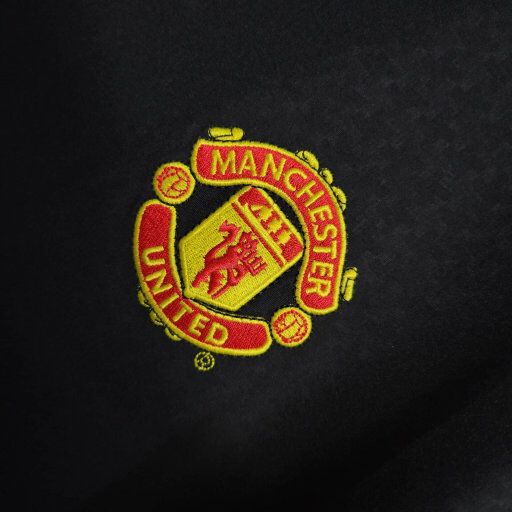 Manchester United Jersey Away Kit 03/04 Retro Football Team product image 4