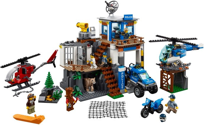 60174 LEGO Mountain Police Headquarters product image 3, provided for visual reference and product detail review