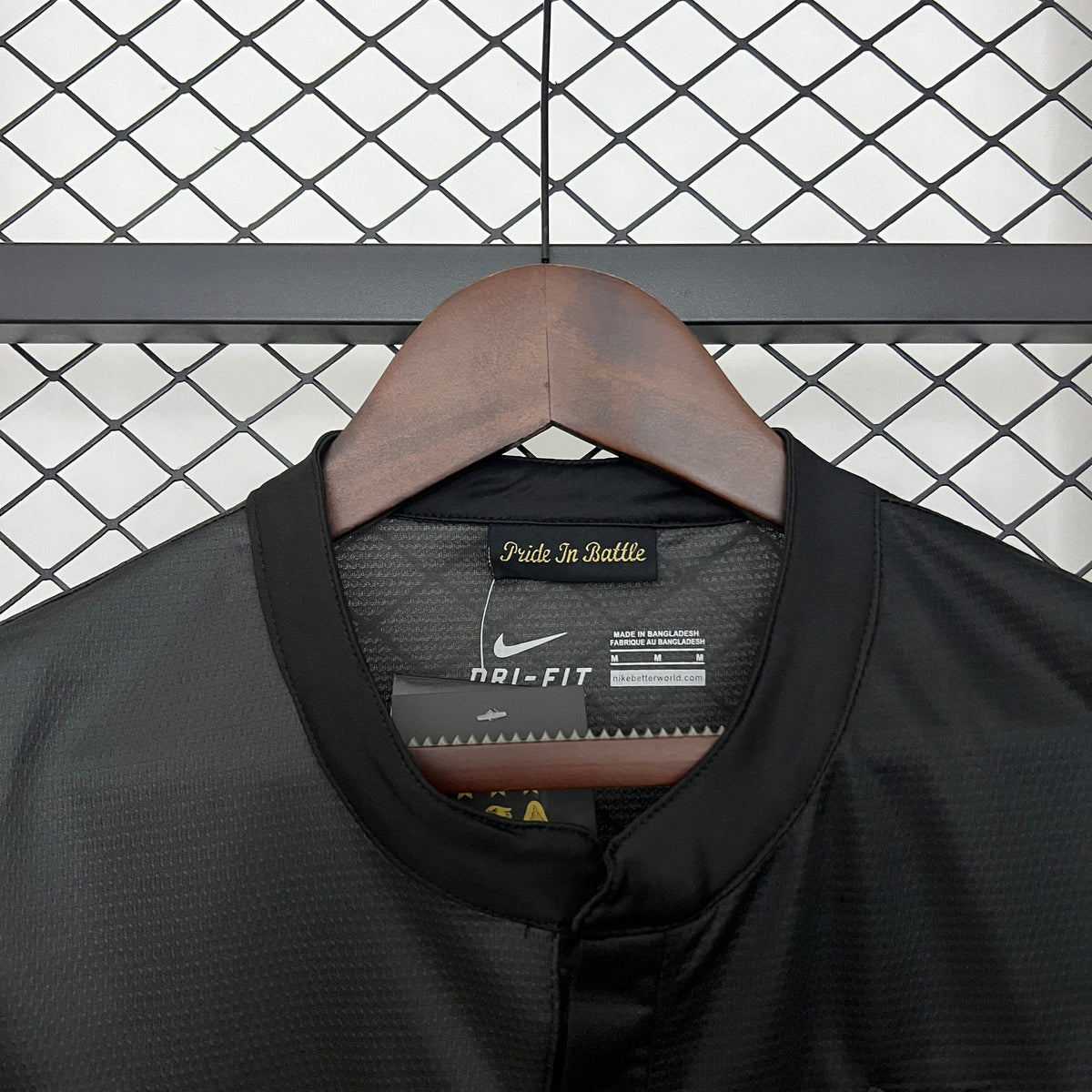 Retro Manchester City Jersey 2013-14 Away Football Kit product image 2
