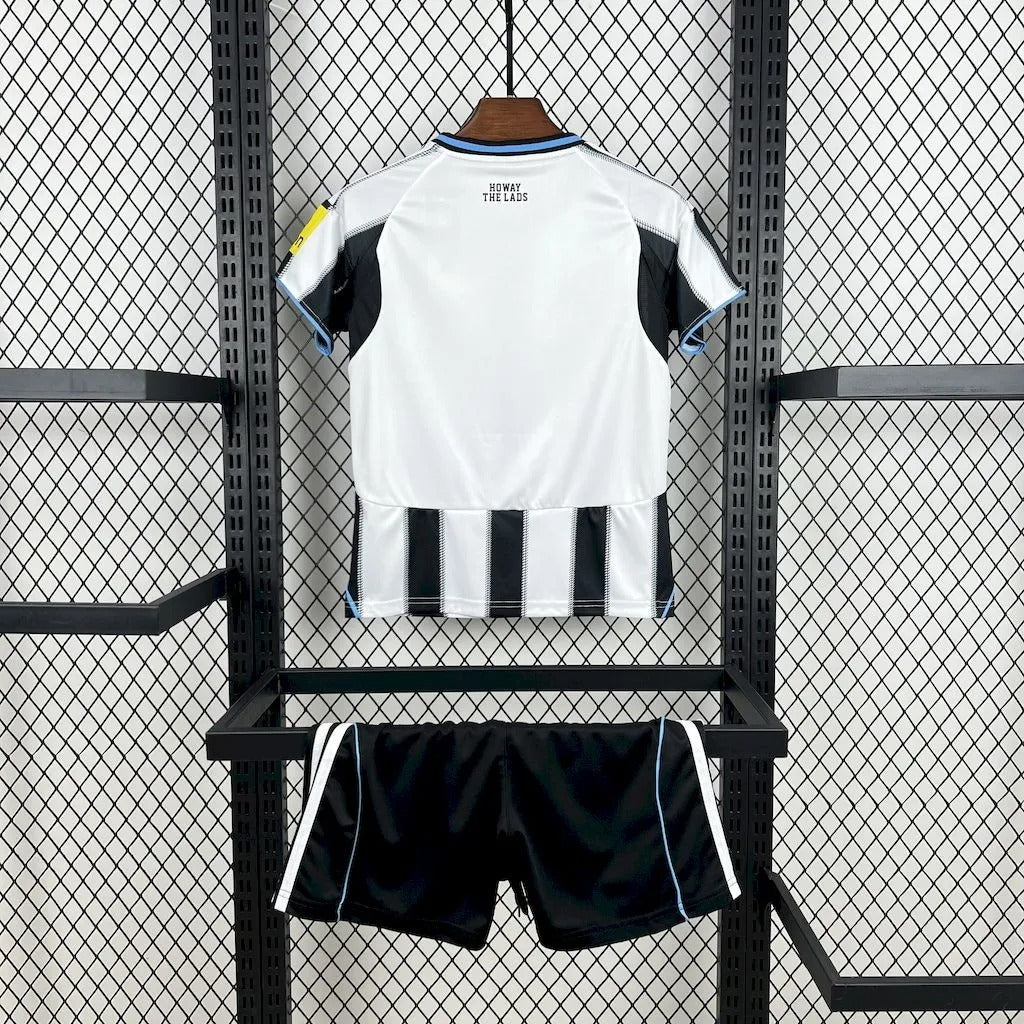 Kids Newcastle United Jersey 25/26 Home Football Kit Soccer product image 3