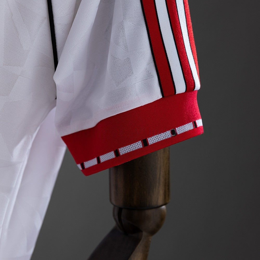 Manchester United Jersey 1990-91 Away Retro Kit product image 3