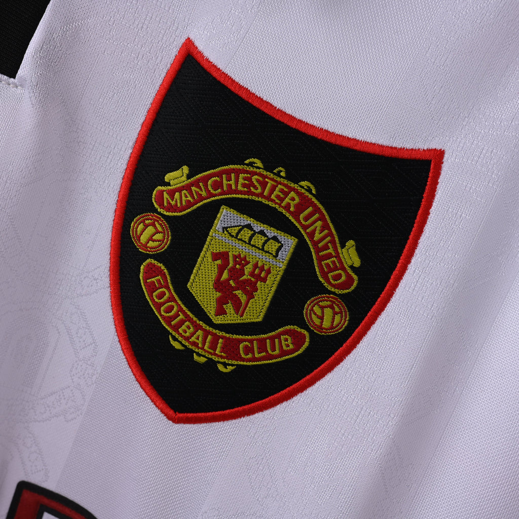 Retro Manchester United Jersey1998/99 Away Football Kit product image 7