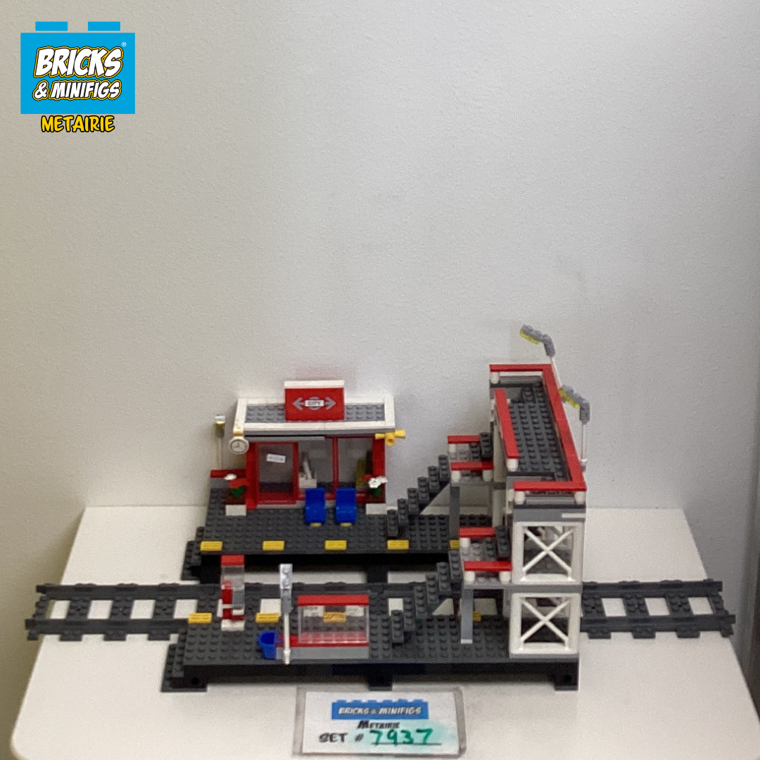 7937 Train Station (U2) product image 1, provided for visual reference and product detail review