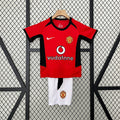 Retro Kids Manchester United Home Jersey 02/04 product image 1