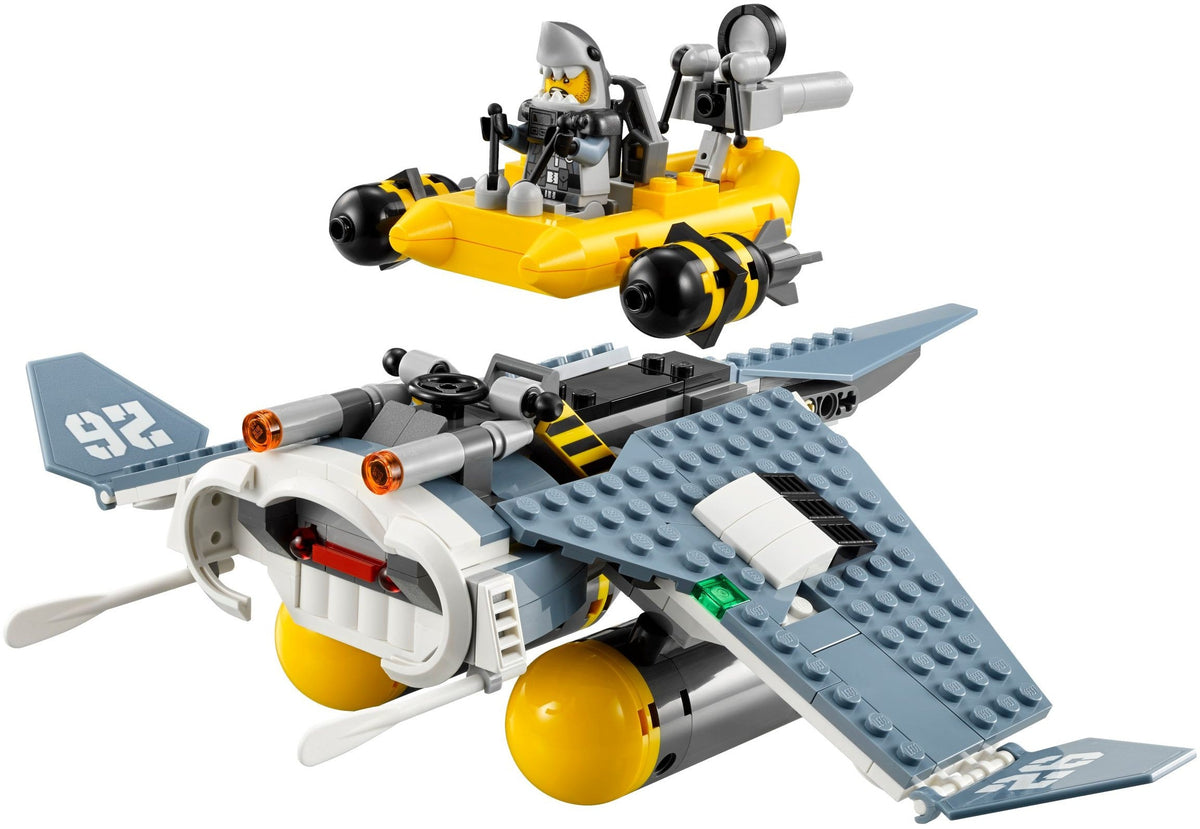 70609 LEGO Manta Ray Bomber product image 2, provided for visual reference and product detail review