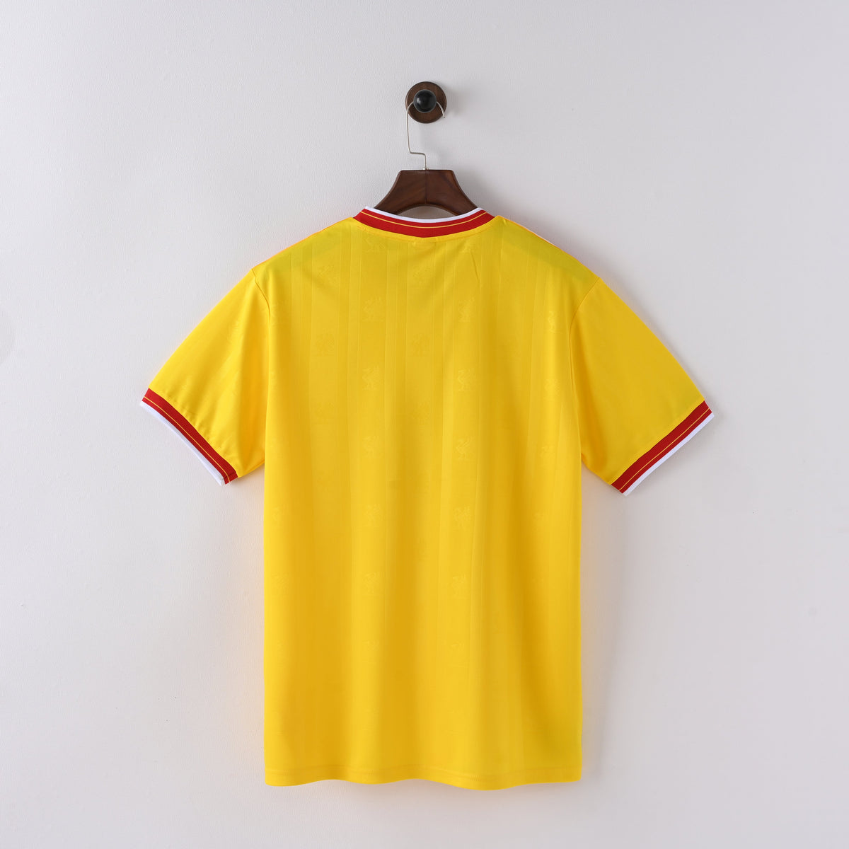 Liverpool Jersey 1985/86 Third Retro Football Kit product image 2