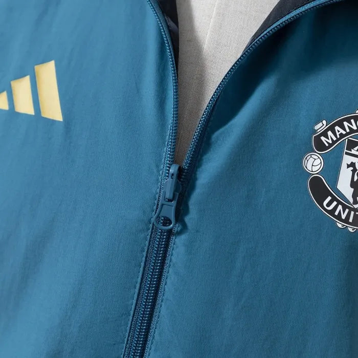 Manchester United Windbreaker 2025/26 Reversible Football product image 4