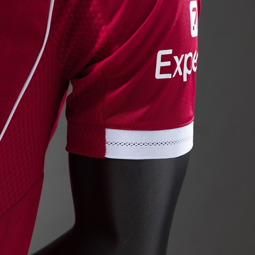 Liverpool Jersey 25/26 Home Football Kit Player Version product image 4