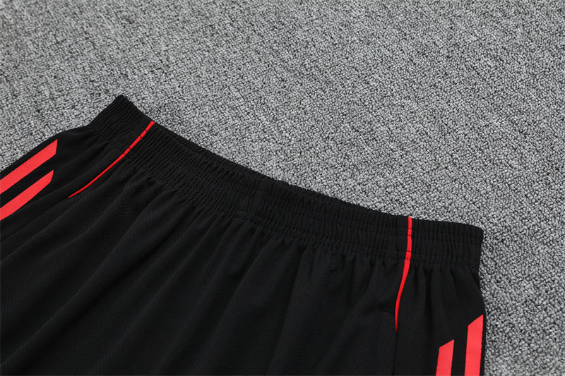 Manchester United Training Tracksuits 25/26 Football Kit product image 10
