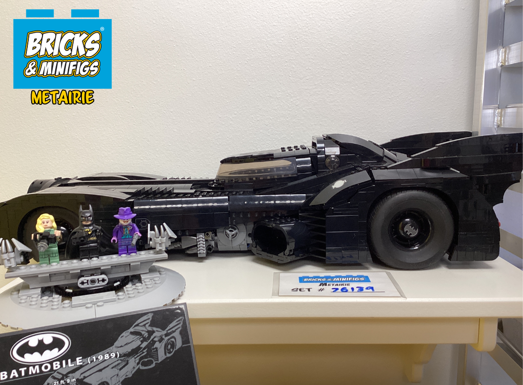 76139 LEGO 1989 Batmobile PRE-OWNED (U) product image 1, provided for visual reference and product detail review