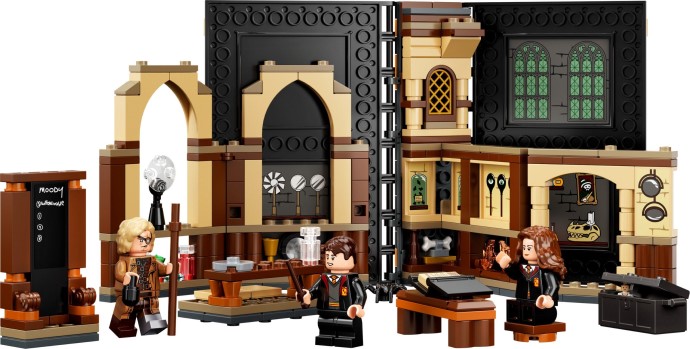 76397 LEGO Hogwarts Moment: Defence Against the Dark Arts Class product image 2, provided for visual reference and product